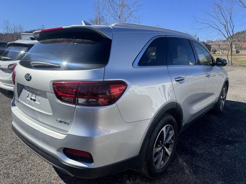 Used 2019 Kia Sorento EX image 16