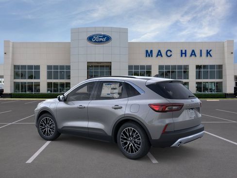 New 2026 Ford Escape SE FWD image 4