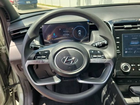 Used 2022 Hyundai Santa Cruz SEL w/ Activity Package FWD image 26