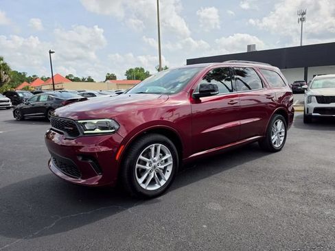 Used 2024 Dodge Durango GT RWD image 14