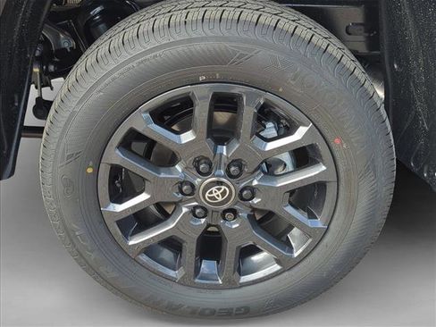 New 2026 Toyota Tundra Platinum AWD/4WD image 9
