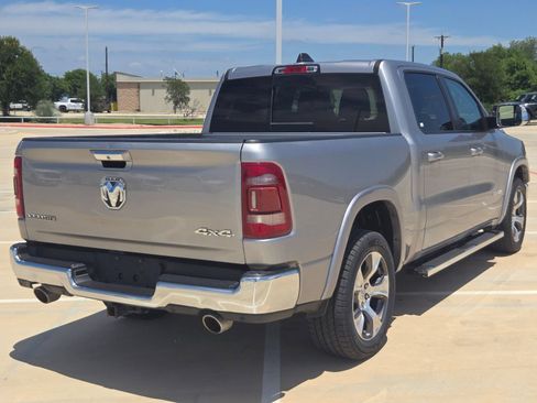 Used 2020 RAM 1500 Laramie AWD/4WD image 3