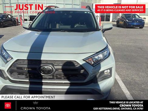 Used 2019 Toyota RAV4 Adventure w/ Carpet Mat Package AWD/4WD image 2