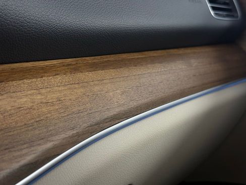 Certified 2025 Mercedes-Benz GLE 350 GLE 350 image 29