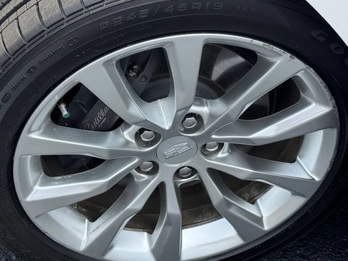 Used 2016 Cadillac XTS Luxury w/ Driver Awareness Package FWD image 13