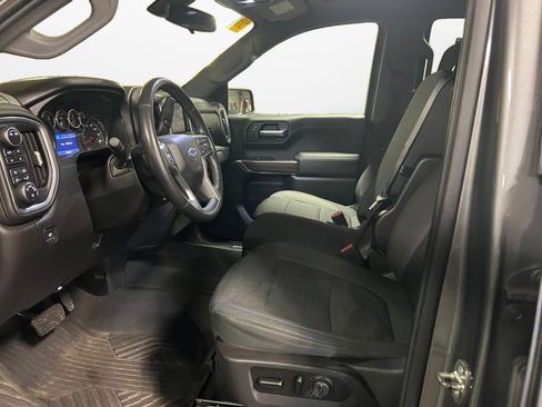 Used 2021 Chevrolet Silverado 1500 RST image 11