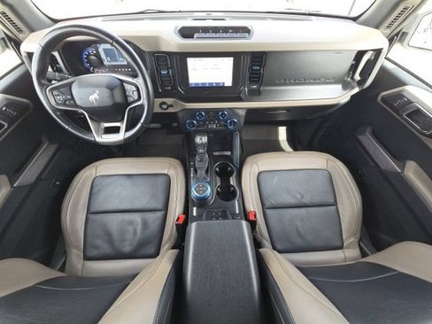 Used 2022 Ford Bronco Wildtrak AWD/4WD image 37