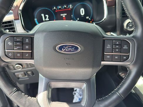 Used 2023 Ford F150 Lariat AWD/4WD image 16