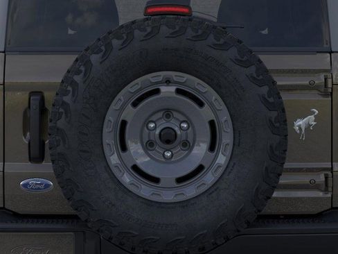 New 2025 Ford Bronco Badlands image 24