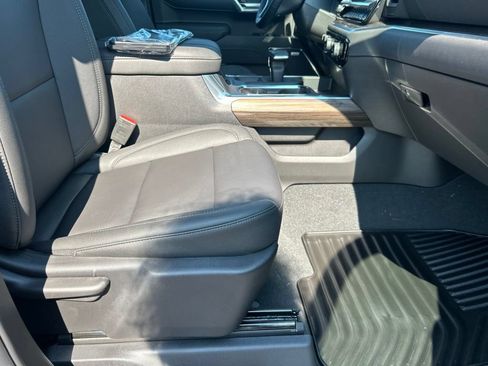 New 2026 Chevrolet Silverado 1500 RST w/ Z71 Off-Road Package AWD/4WD image 23