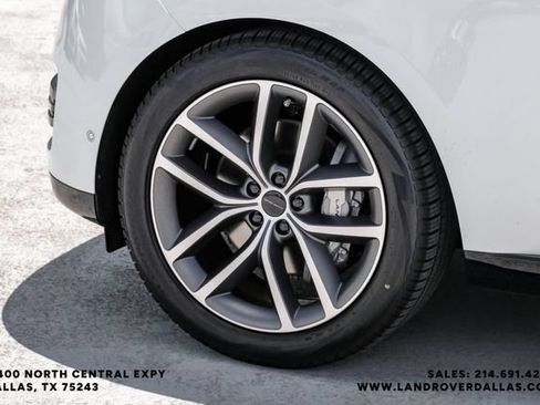 New 2026 Land Rover Range Rover SE AWD/4WD image 57
