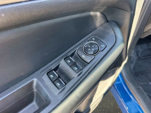 Used 2023 Ford Edge SEL w/ Convenience Package image 18