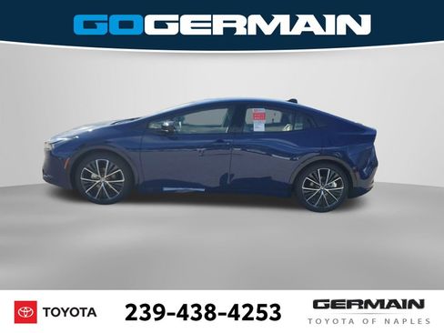 New 2026 Toyota Prius XLE FWD image 10