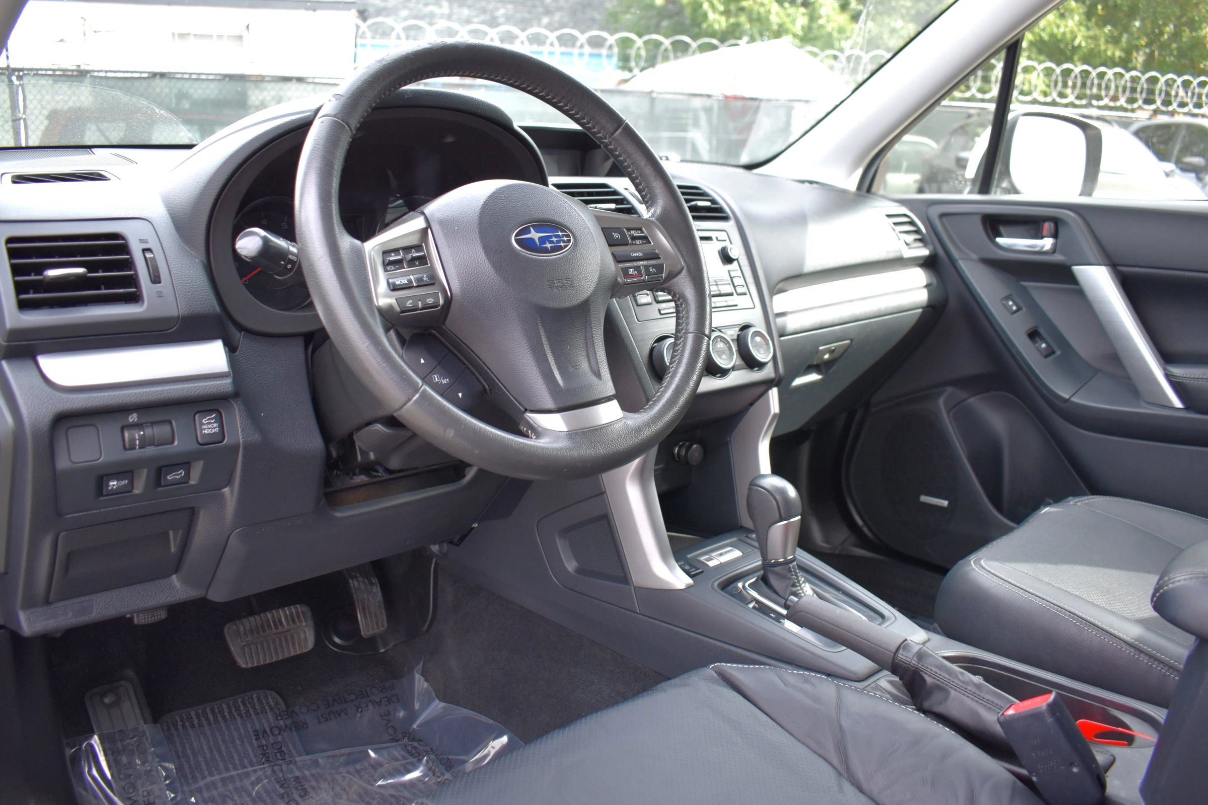Used 2015 Subaru Forester 2.0XT Touring AWD/4WD image 3