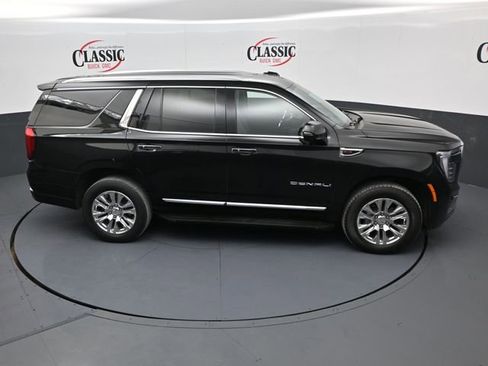 Used 2025 GMC Yukon Denali AWD/4WD image 22