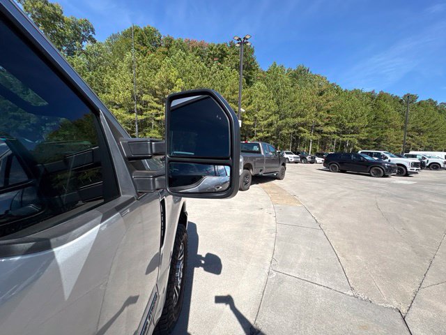 Used 2022 Ford F250 Lariat w/ Lariat Value Package AWD/4WD image 16