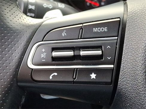 Used 2022 Kia Stinger GT1 image 24