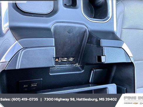 Used 2023 Chevrolet Silverado 1500 LTZ AWD/4WD image 24