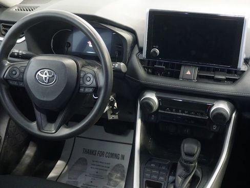 Used 2024 Toyota RAV4 LE image 24