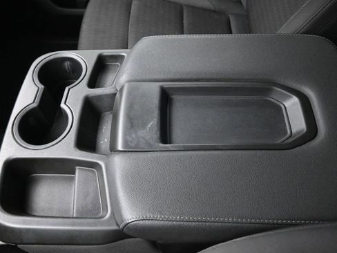 Used 2023 Chevrolet Silverado 1500 Custom image 33