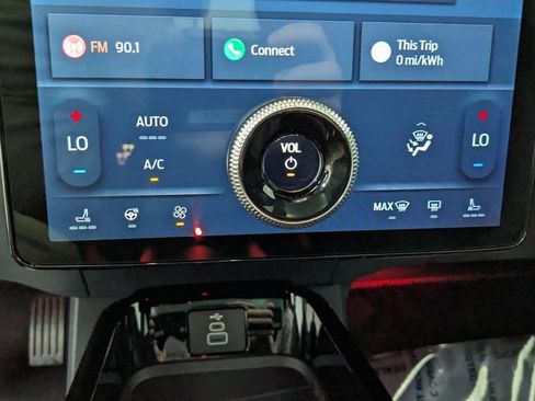 Certified 2025 Ford Mustang Mach-E GT AWD/4WD image 29