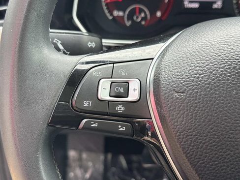 Used 2020 Volkswagen Jetta SE FWD image 24