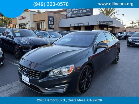 Used 2015 Volvo S60 T5 Premier image 1
