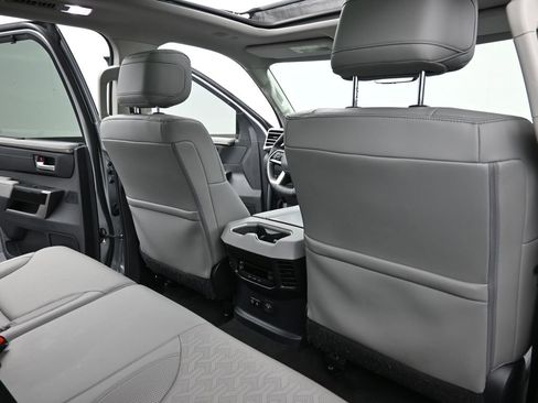 Used 2023 Toyota Sequoia Platinum image 12