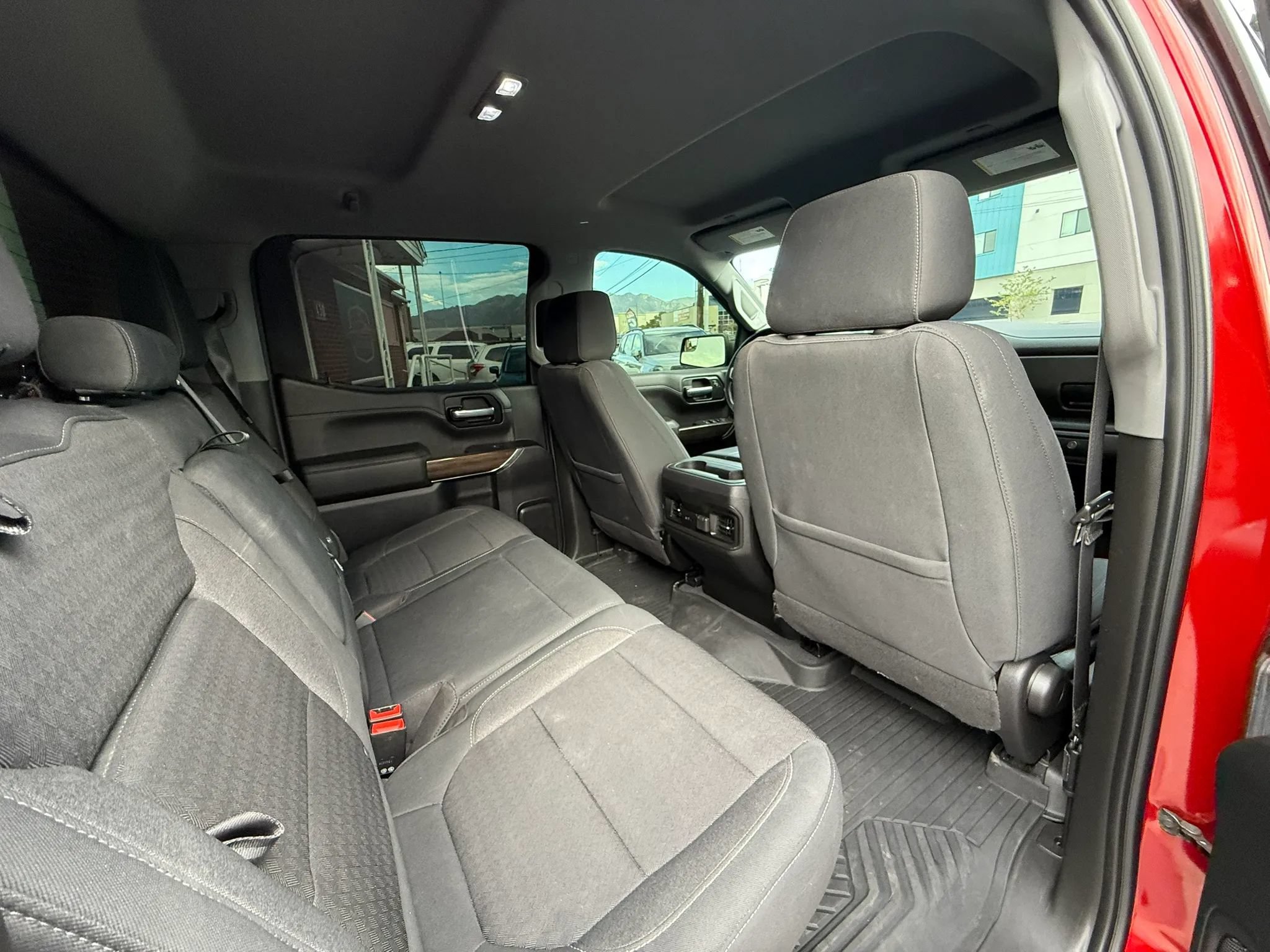 Used 2021 Chevrolet Silverado 1500 LT Trail Boss AWD/4WD image 16