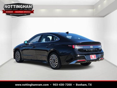 Used 2025 Hyundai Sonata SEL FWD image 6