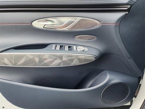 Used 2025 Genesis GV70 3.5T Sport w/ Sport Advanced Package image 23