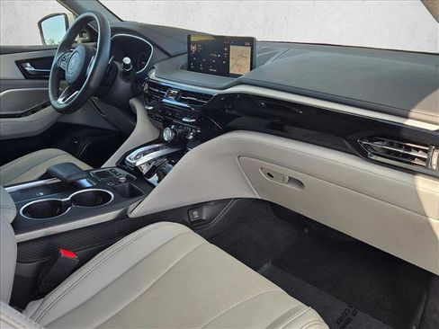 Used 2024 Acura MDX SH-AWD w/ Technology Package image 23