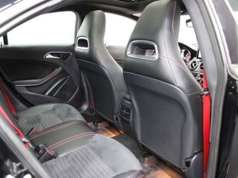 Used 2014 Mercedes-Benz CLA 250 Sport image 23
