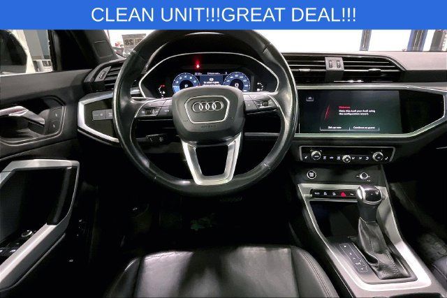 Used 2023 Audi Q3 2.0T Premium AWD/4WD image 5