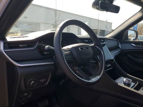 New 2026 Jeep Grand Cherokee Laredo image 20