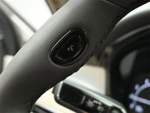 Certified 2022 Lincoln Corsair AWD w/ Equipment Group 101A image 13