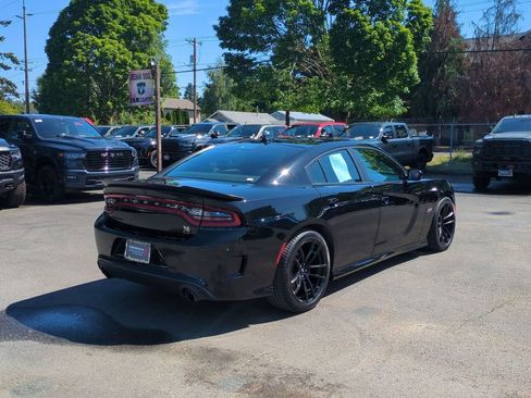 Certified 2021 Dodge Charger Scat Pack w/ Dynamics Package RWD image 7
