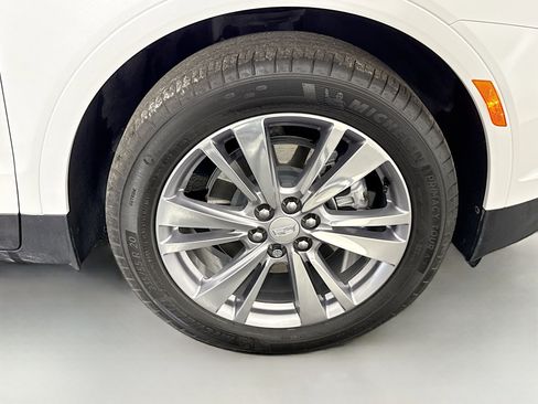 Used 2024 Cadillac XT5 Premium Luxury image 32