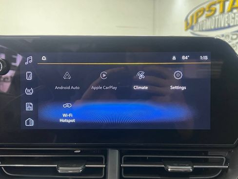 Used 2024 Chevrolet Trax RS w/ Driver Confidence Package FWD image 23