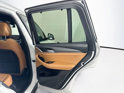 Used 2022 BMW X3 sDrive30i w/ Premium Package RWD image 32