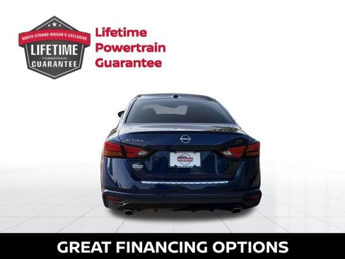 Certified 2023 Nissan Altima 2.5 SR w/ SR Premium Package FWD image 5
