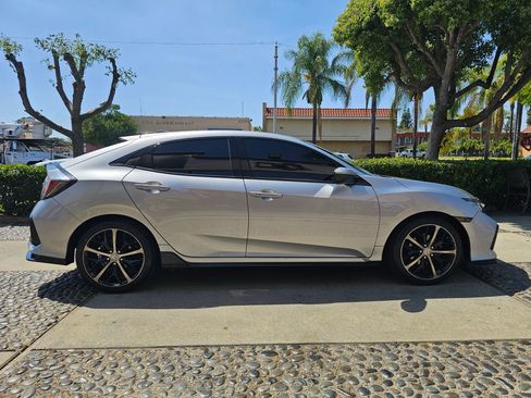 Used 2021 Honda Civic Sport image 4