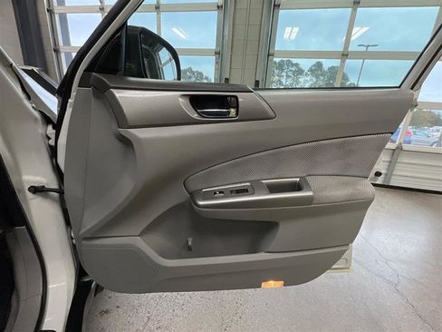 Used 2009 Subaru Forester 2.5X AWD/4WD image 25