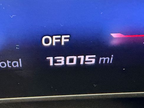 Used 2026 BMW M440i Convertible RWD image 23