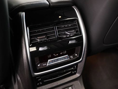 Used 2021 BMW ALPINA XB7 AWD/4WD image 56