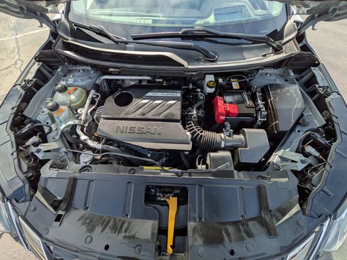 Used 2022 Nissan Rogue Platinum w/ Head-Up Display Package image 26