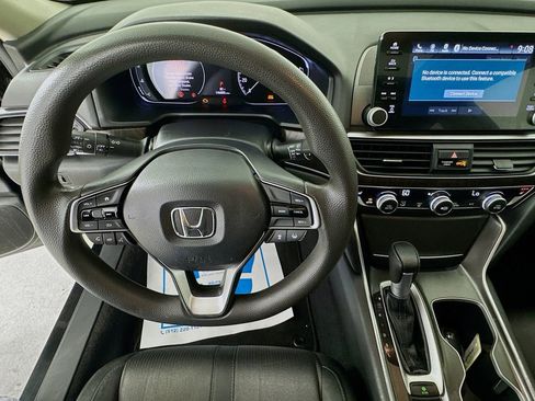 Used 2020 Honda Accord EX image 14