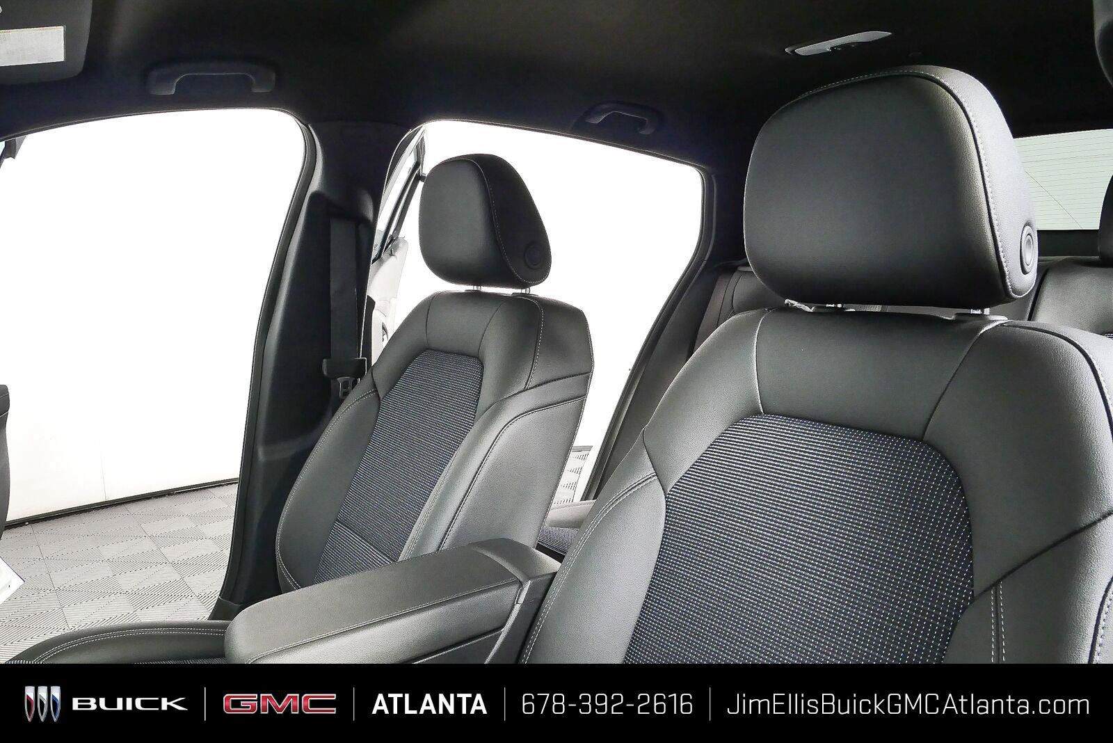 New 2026 Buick Envista Sport Touring FWD image 5