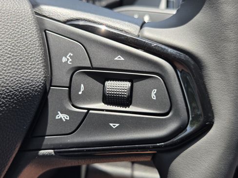 New 2027 Chevrolet Bolt LT w/ Comfort Package FWD image 14