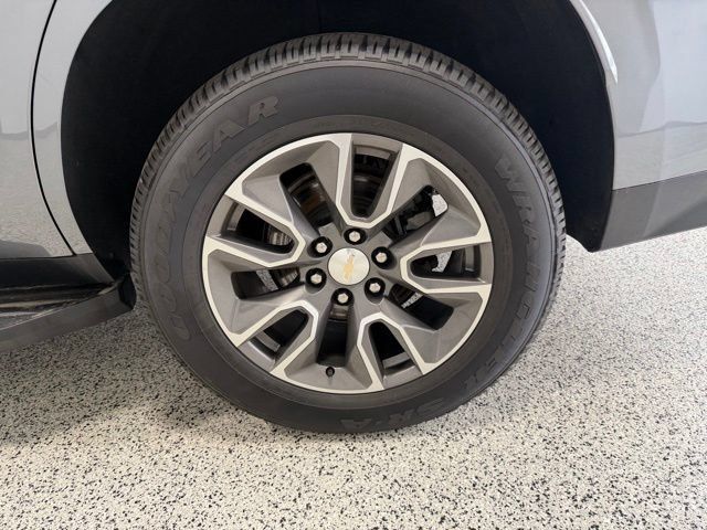 Used 2022 Chevrolet Tahoe LT AWD/4WD image 36